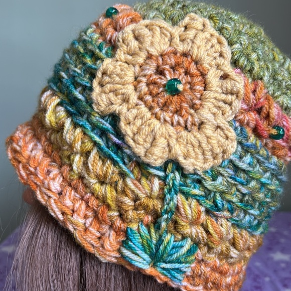 Colorful Crochet Flower beanie medium soft acrylic yarn new - Picture 2 of 10